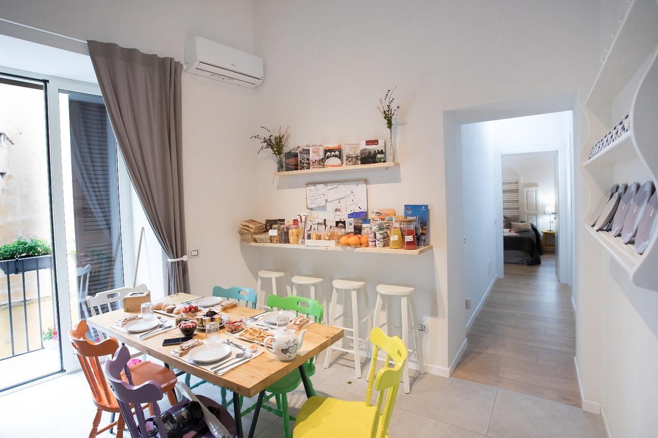Quartino Napoletano Acomodação com café da manhã Nápoles Exterior foto